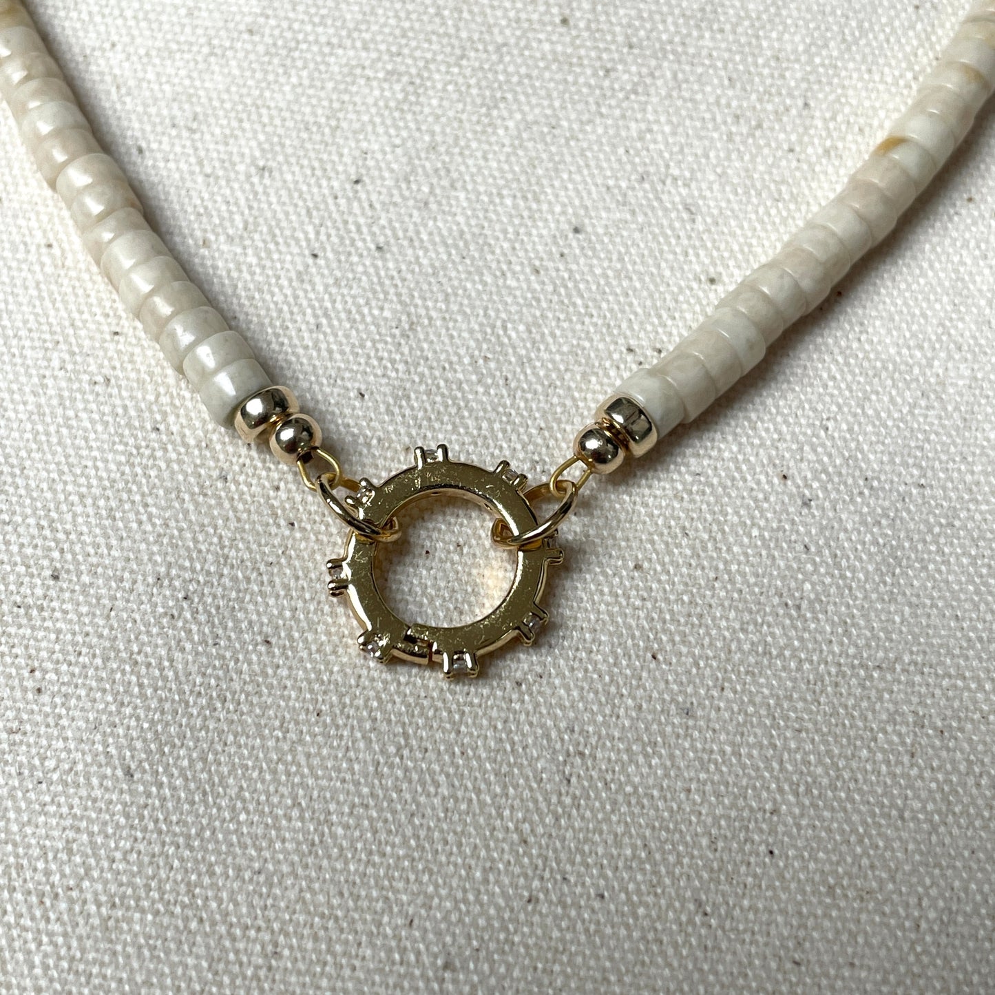 Connettore solare con pietre di zirconia