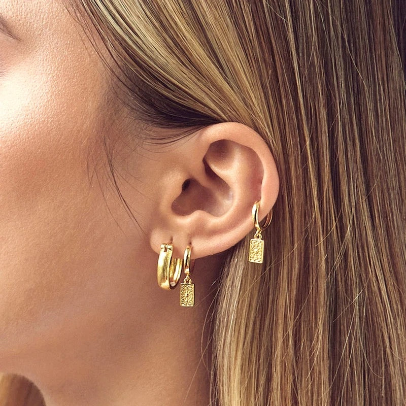 Orecchino rettangolo dorato
