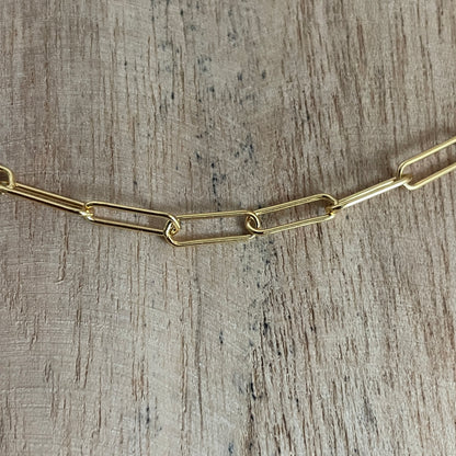 Paperclip chain Elisa
