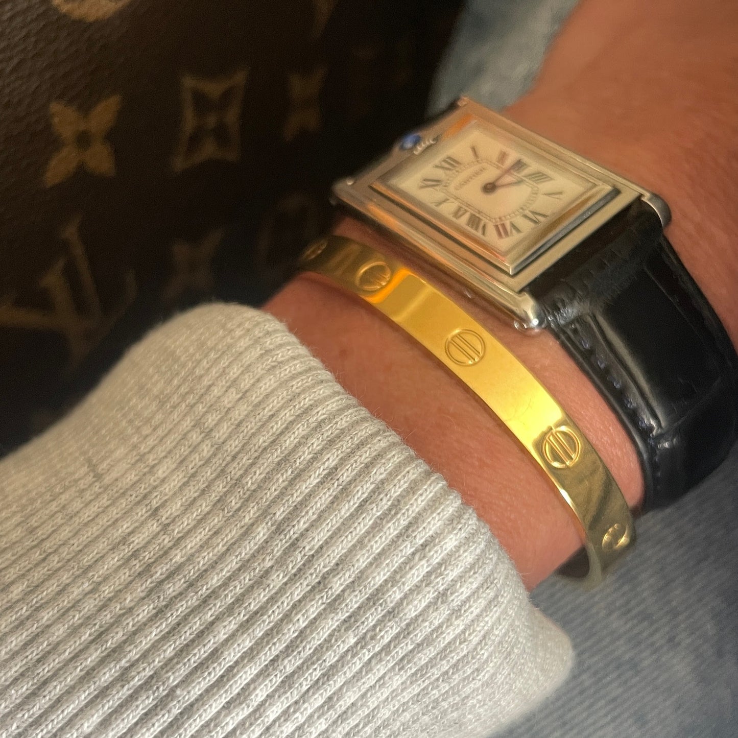 Bangle armband